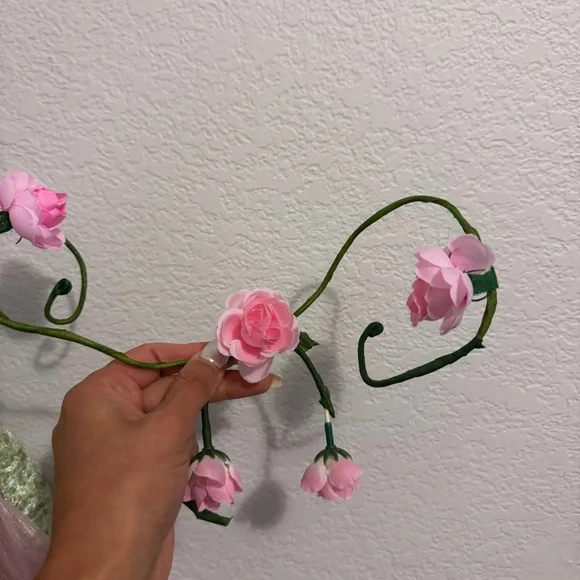 Whimsical Green and Pink Fairy Costume for Kids - Picture 10 of 14